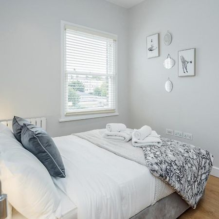Beautiful 2 bedrooms split level Fulham Apartment Londen Buitenkant foto