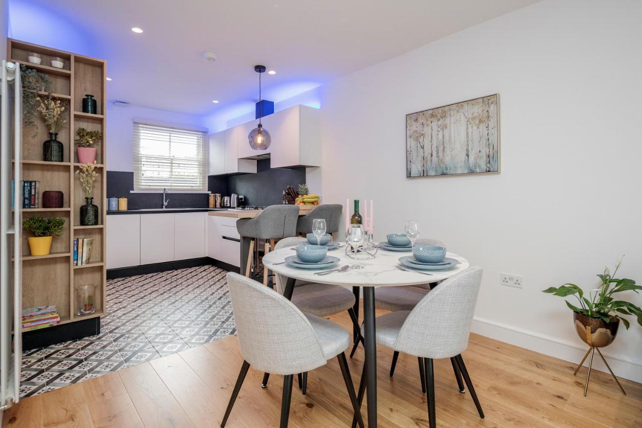 Beautiful 2 bedrooms split level Fulham Apartment Londen Buitenkant foto
