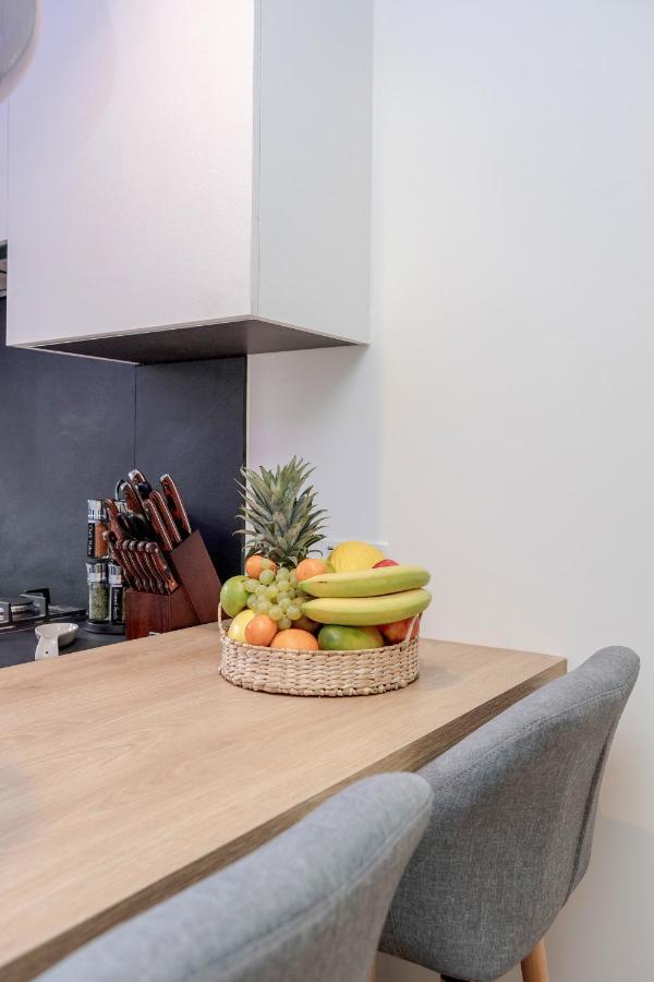 Beautiful 2 bedrooms split level Fulham Apartment Londen Buitenkant foto