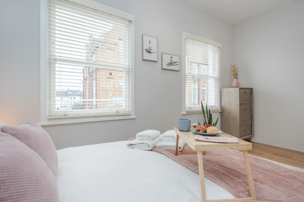 Beautiful 2 bedrooms split level Fulham Apartment Londen Buitenkant foto